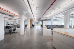 Brooklyn-Navy-Yard-Development-Corporation-Offices-by-Smith-Miller-Hawkinson-Architects-L-5